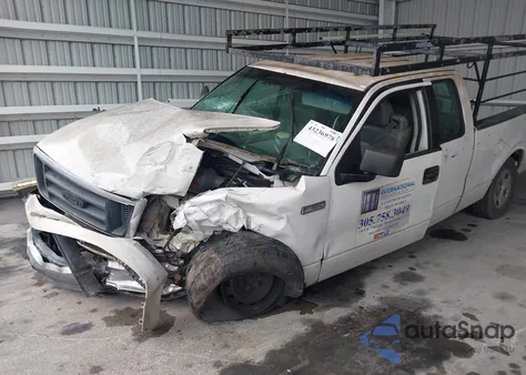 2004 Ford F-150 Stx/Xl/Xlt z USA, uszkodzony, nr VIN 1FTRX14W24NB36842